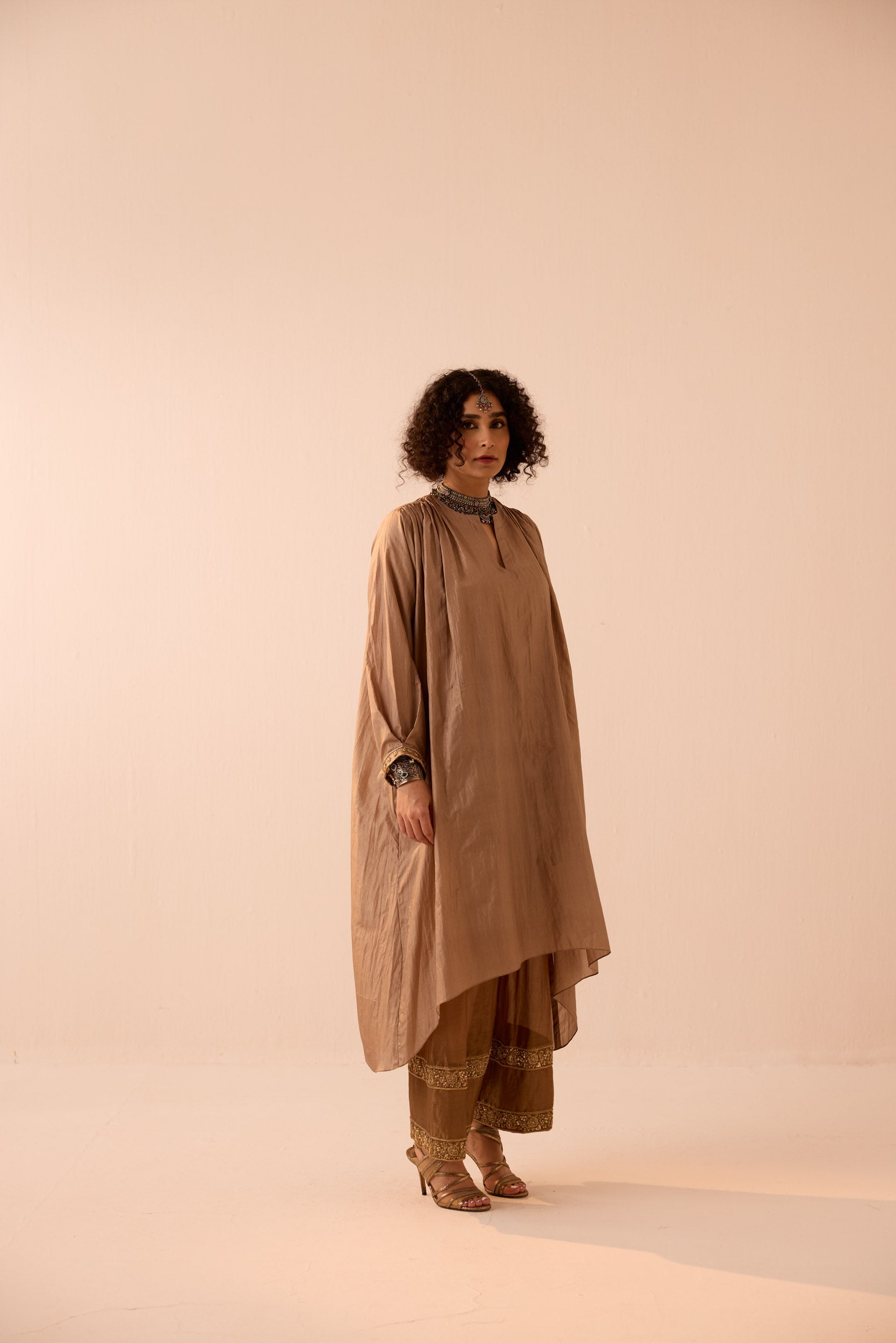 TAUPE KURTA SET