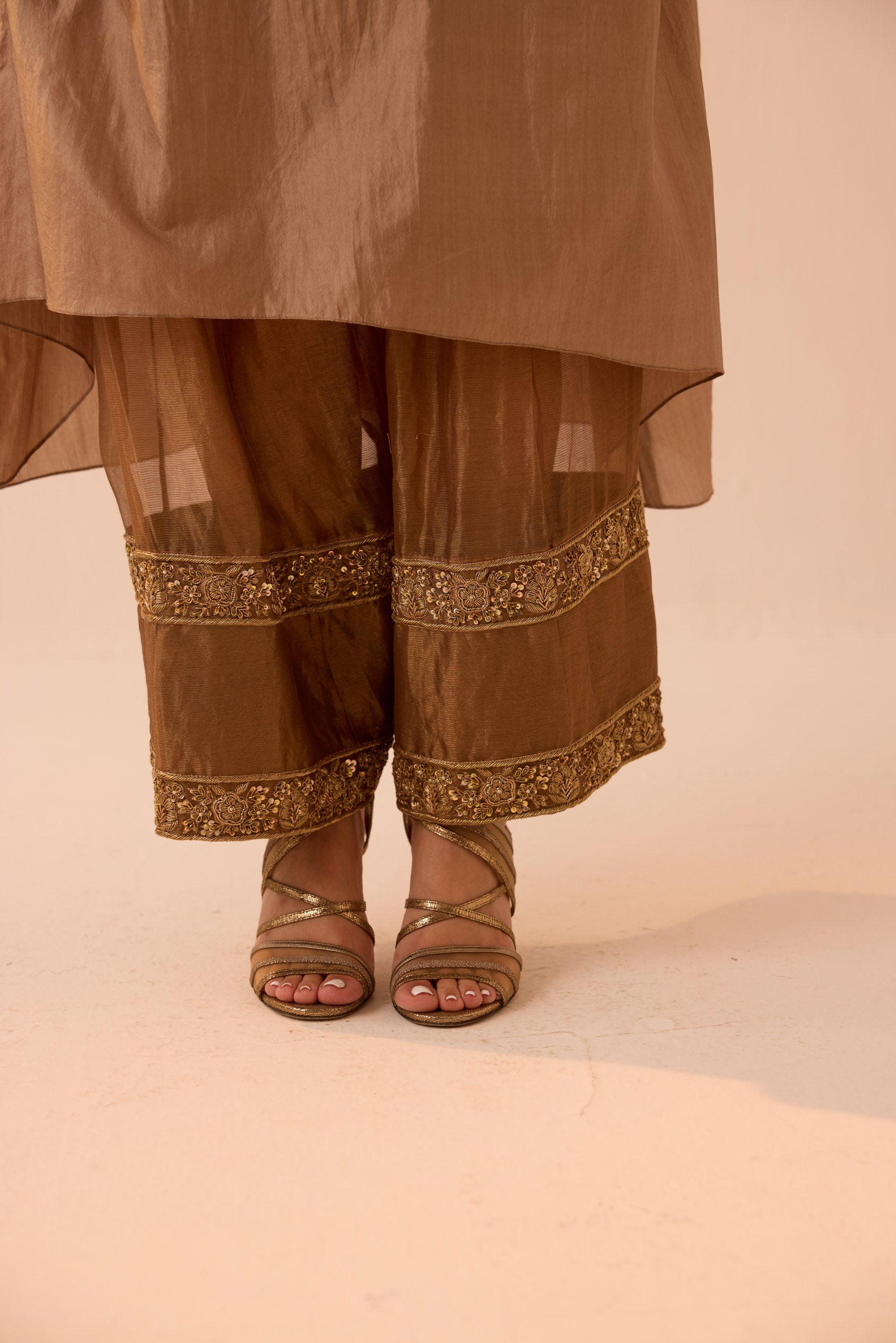 TAUPE KURTA SET