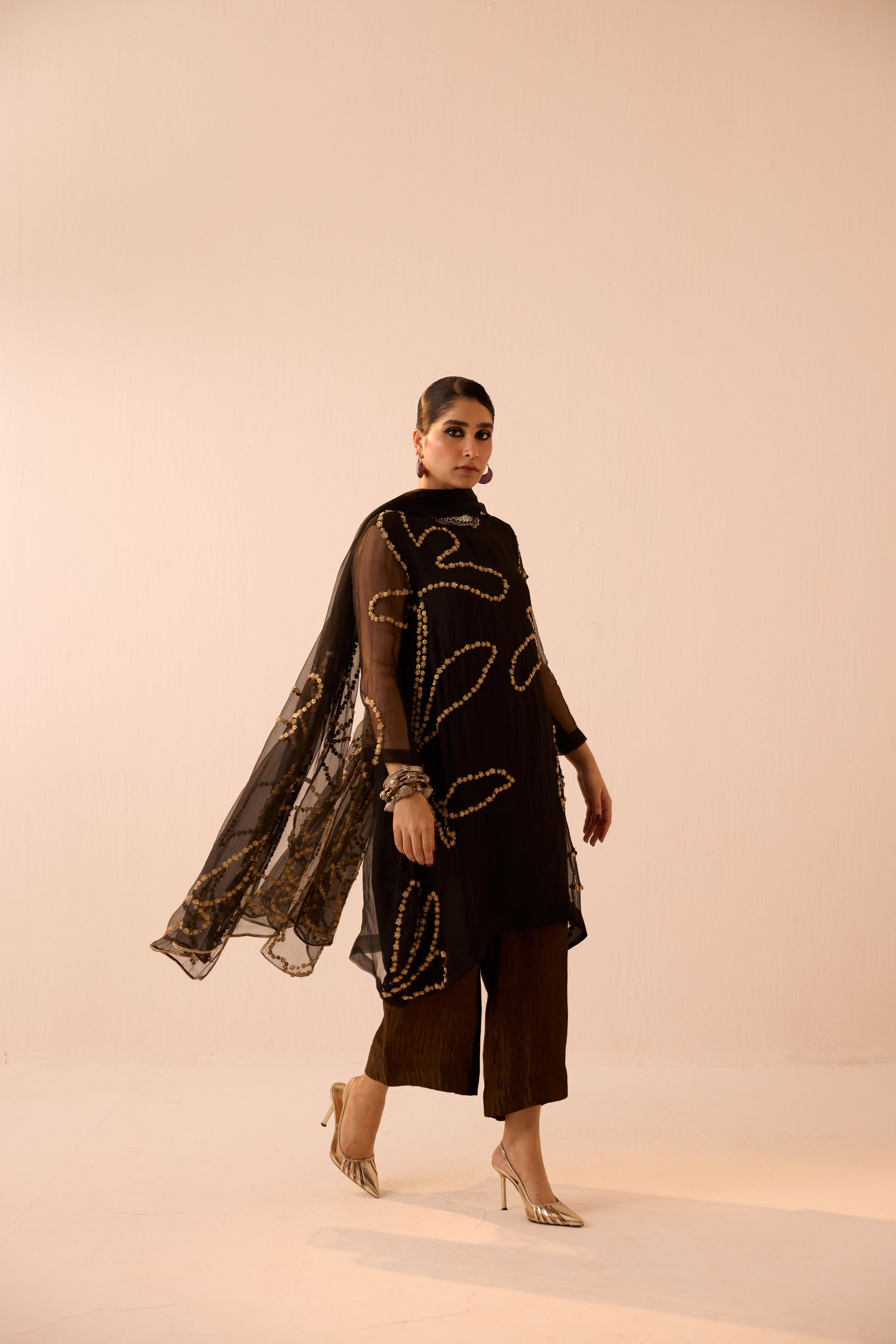 BLACK KURTA SET