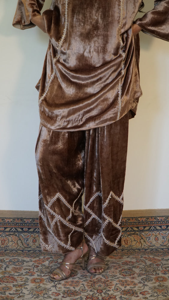 BROWN KURTA SET - Coord set