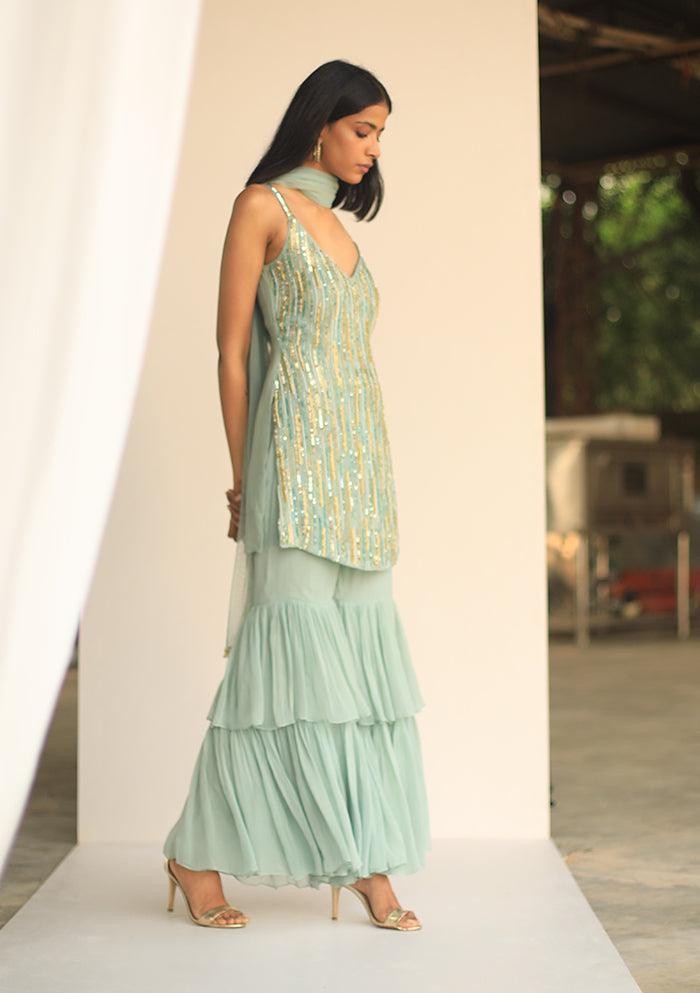 CRYSTAL - Esha Arora