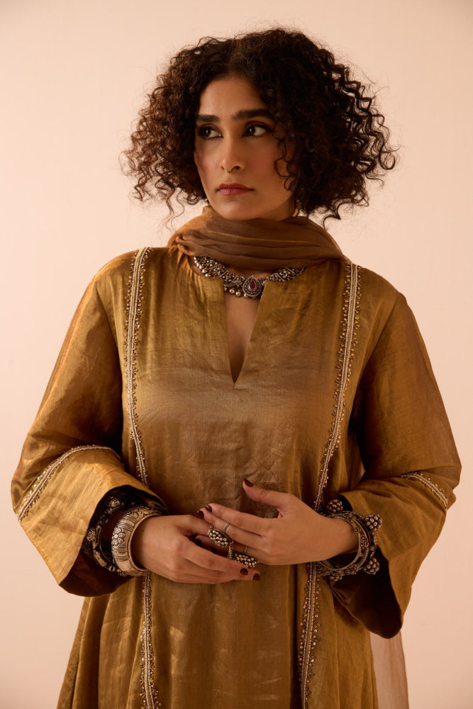 GOLD KURTA SALWAR SET - XS - kurta set