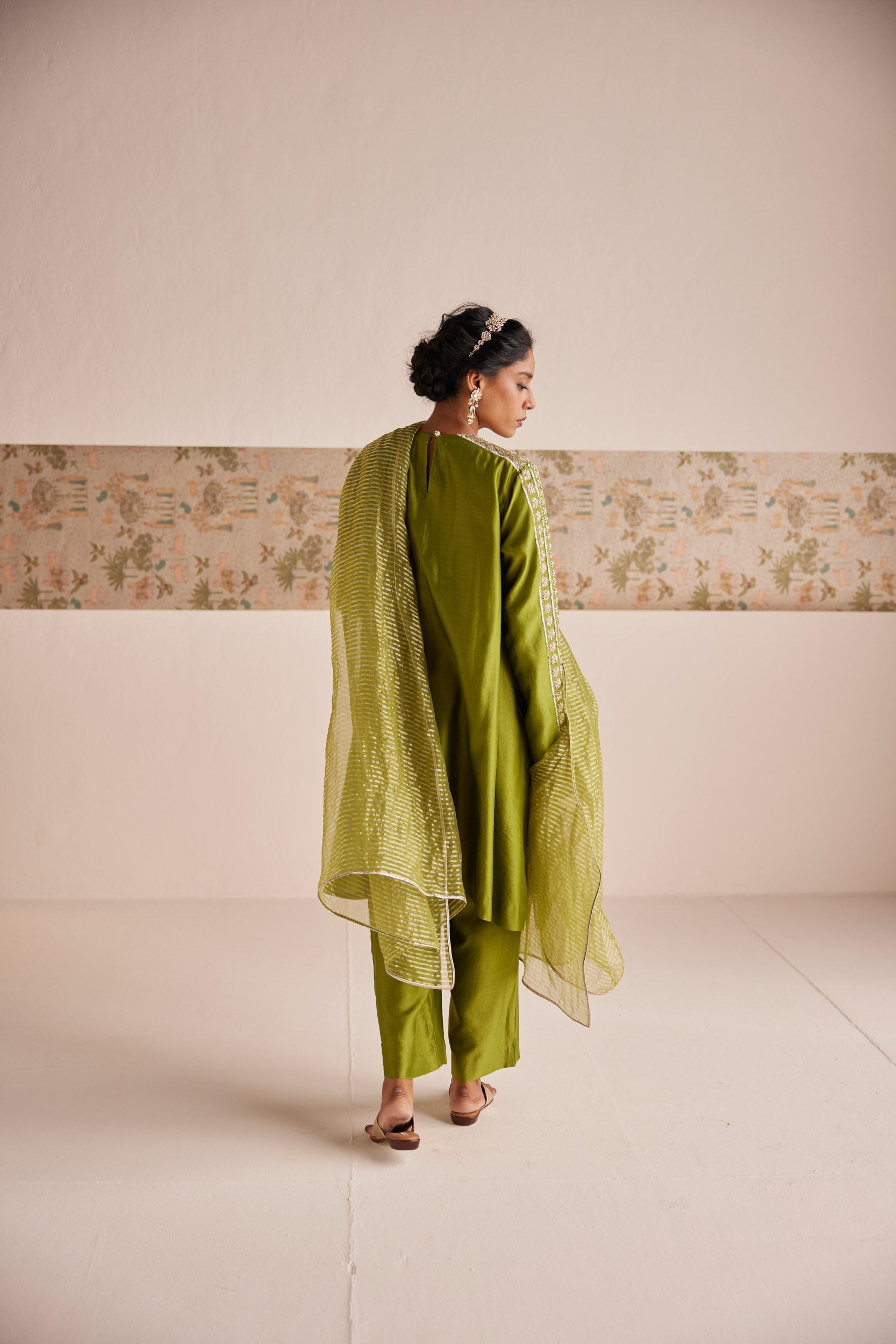 Green A-line suit - Suit