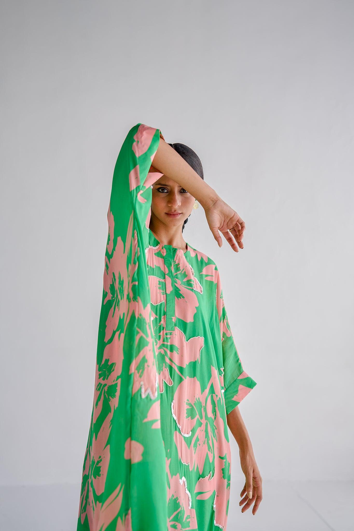 GREEN OVERSIZED COORD SET - Esha Arora