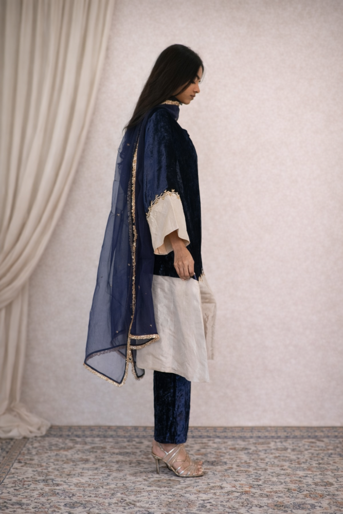 NAVY BLUE KURTA SET - Coord set