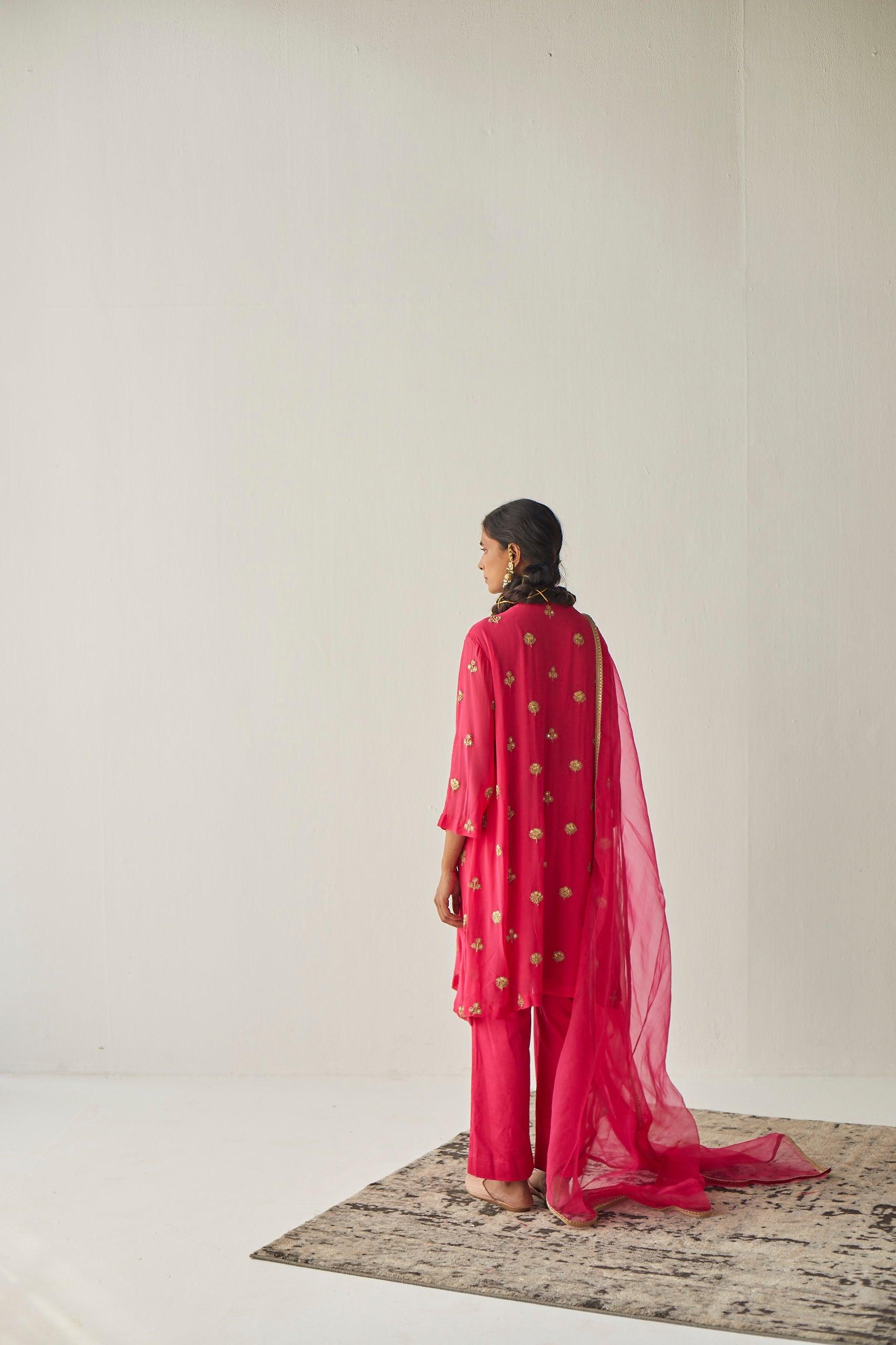 PINK GEORGETTE SUIT - Esha Arora
