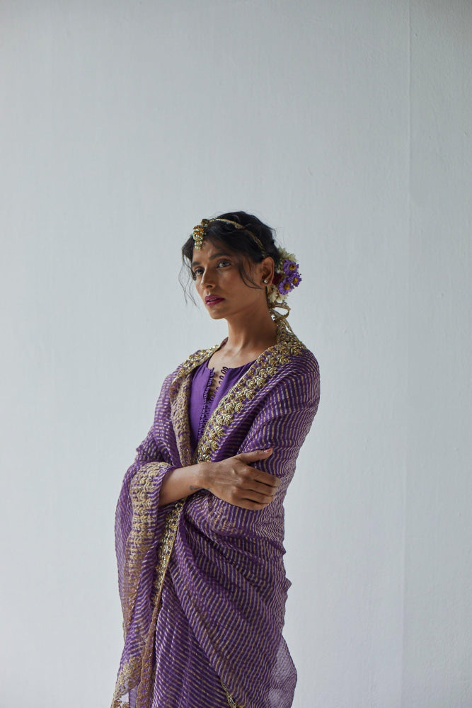 PURPLE SUIT - Esha Arora