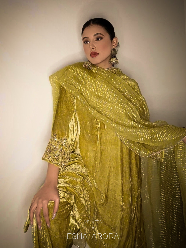 VELVET LIME GREEN SUIT - Suit