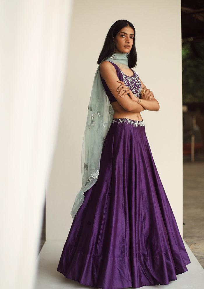 Violet - Esha Arora