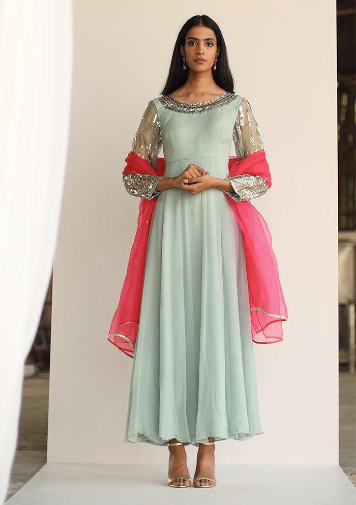 WILLOW - Esha Arora