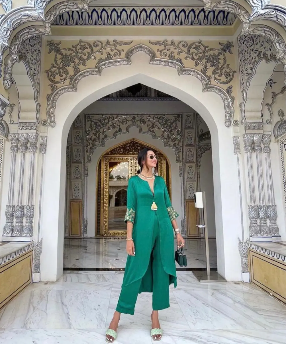 Cosmopolitan Blogger Award Winner MsCocoQueen spotted in Esha Arora at The Leela Palace Jaipur