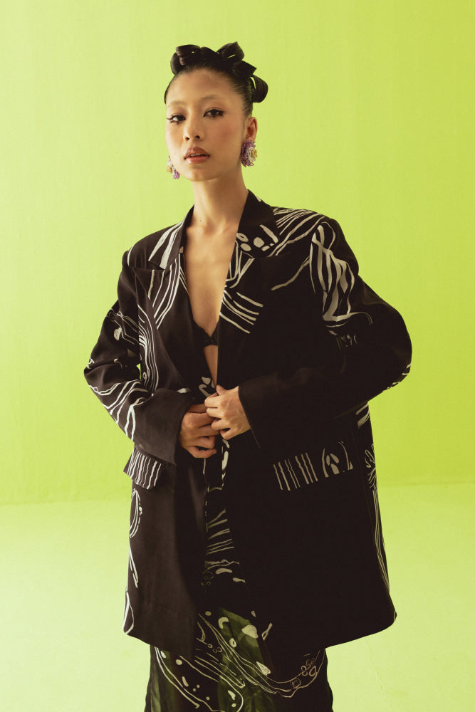 BLACK BLAZER WITH SHEER SKIRT - XS - blazer set
