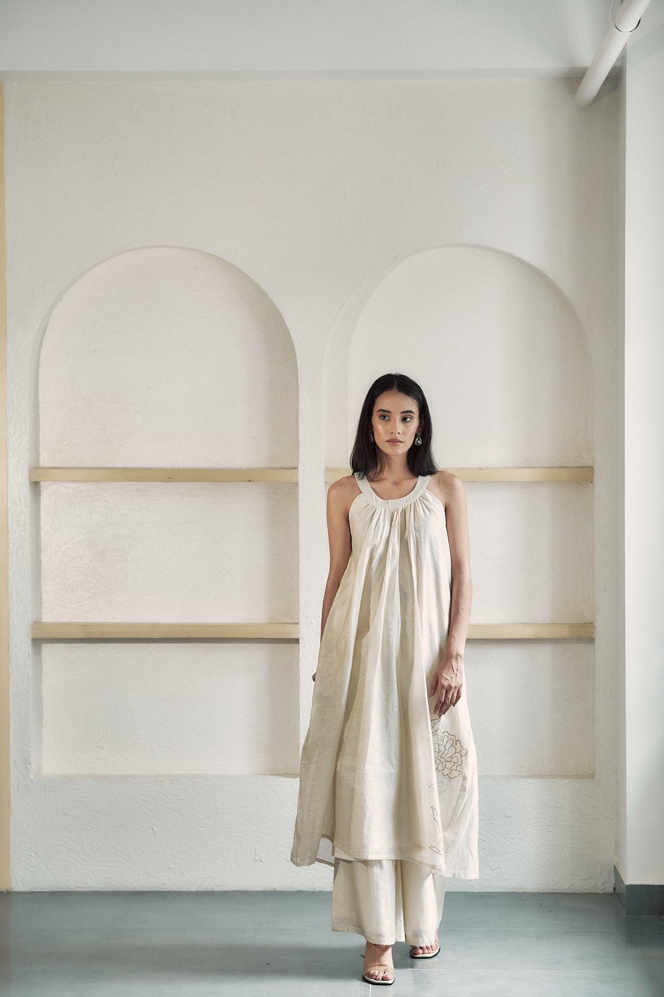 CLAIRE - Esha Arora