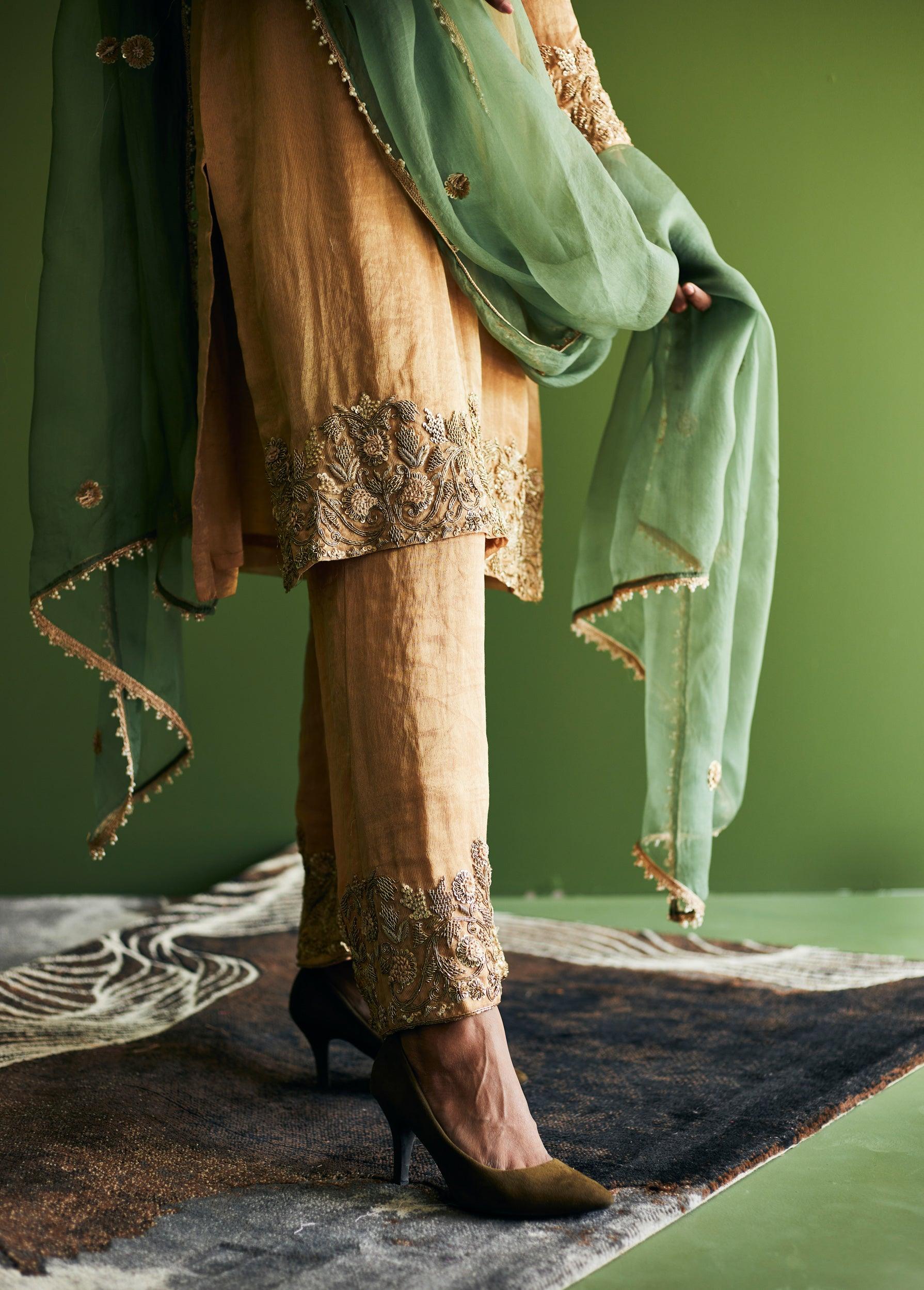 GOLD CHANDERI TISSUE SUIT - Esha Arora