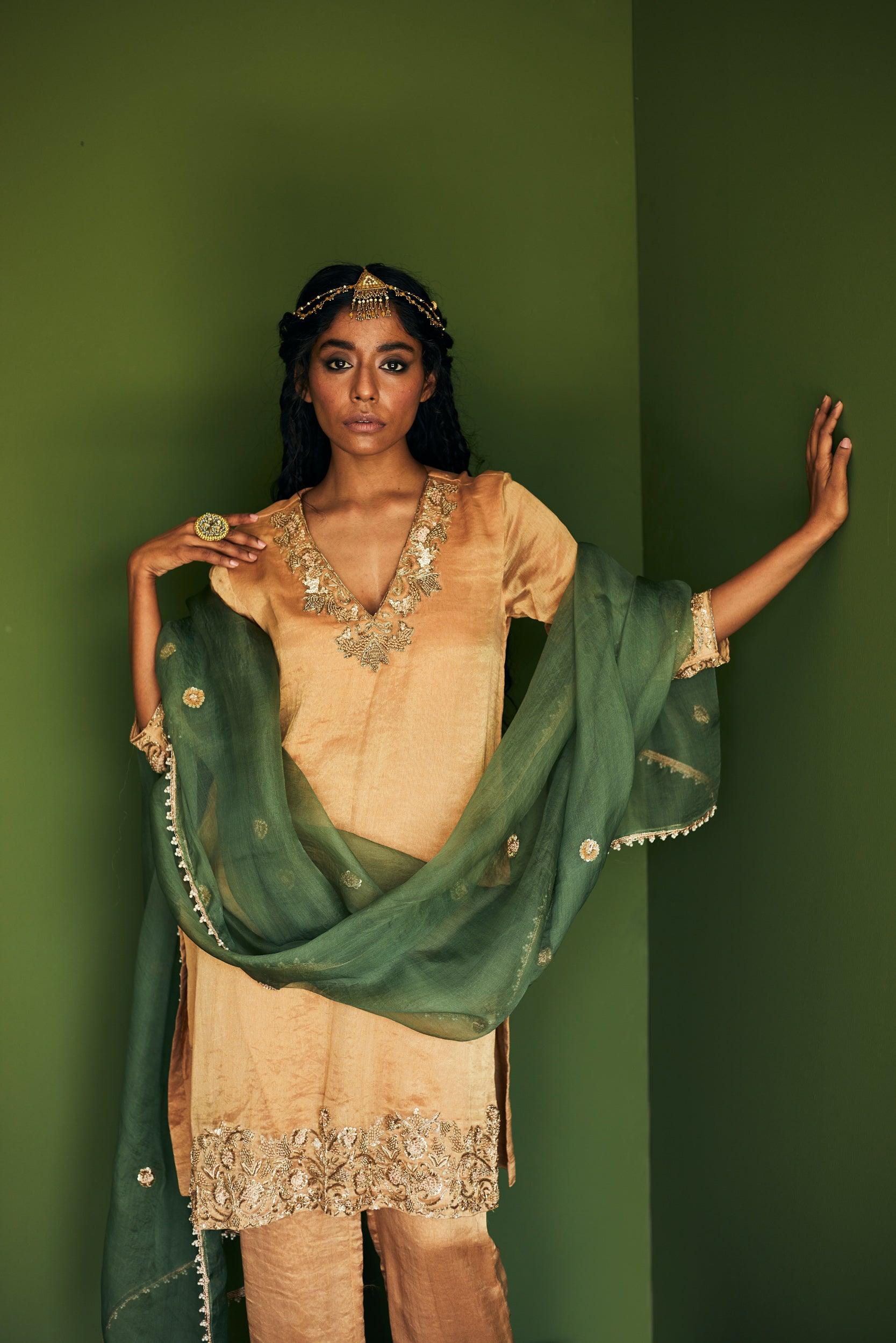 GOLD CHANDERI TISSUE SUIT - Esha Arora