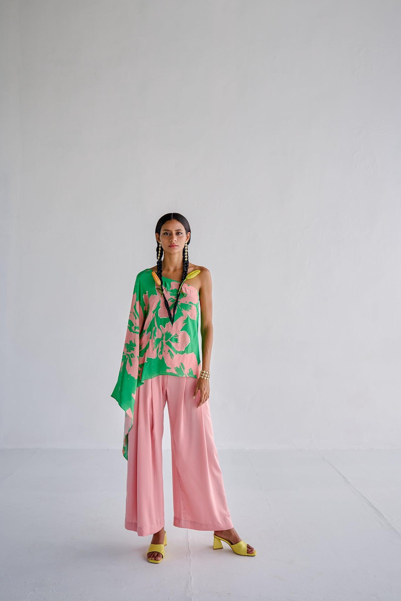 GREEN CAPE PANTS - Esha Arora