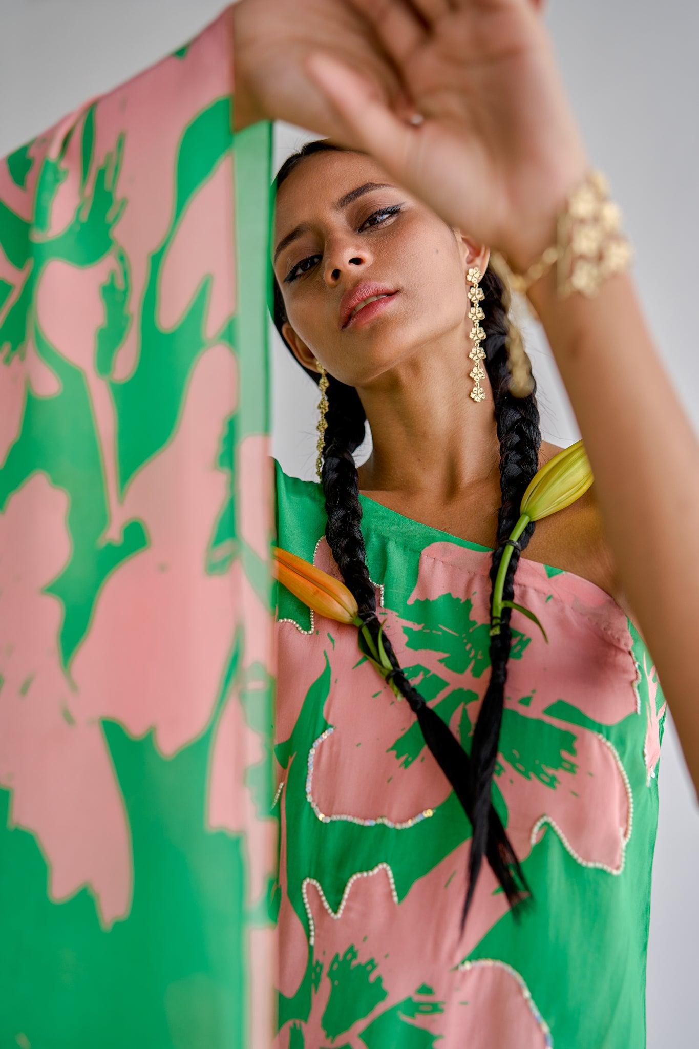 GREEN CAPE PANTS - Esha Arora