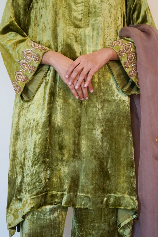 GREEN KURTA SET - XS - Coord set