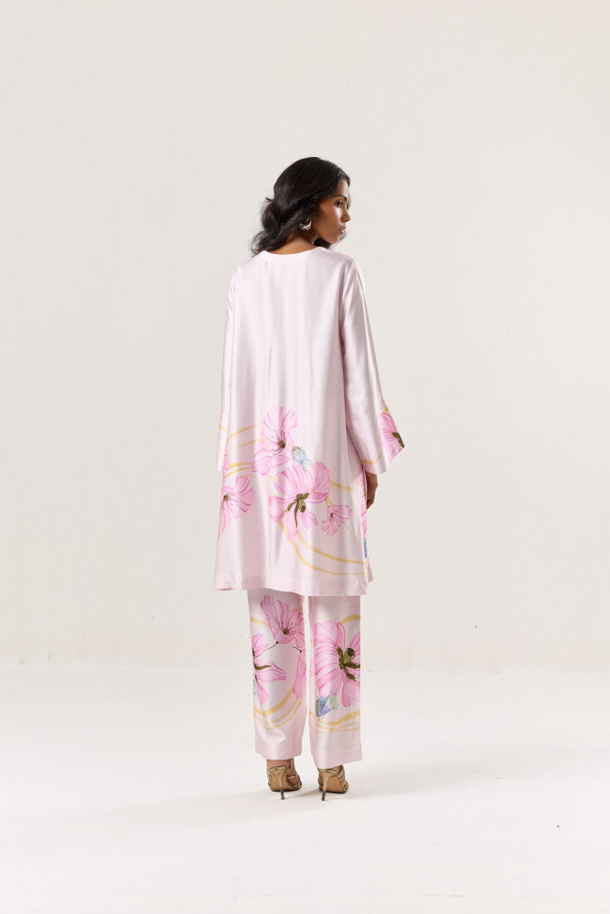 Lotus Wing Kurta Set - kurta set