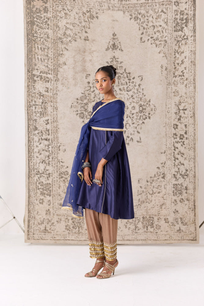 Majestique Kurta Set - kurta set
