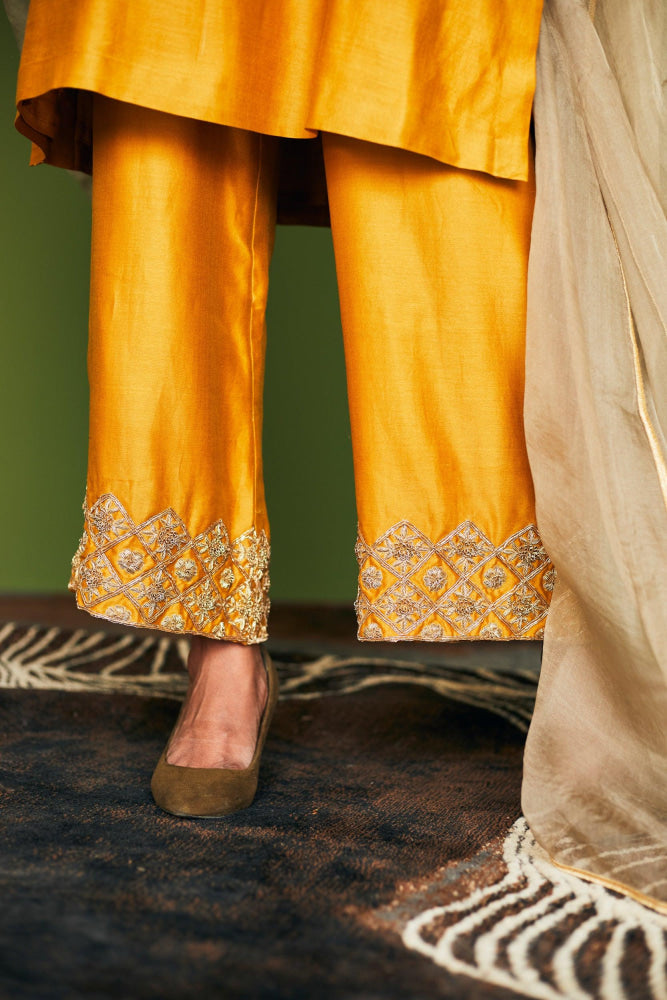 MUSTARD CHANDERI SUIT - Esha Arora