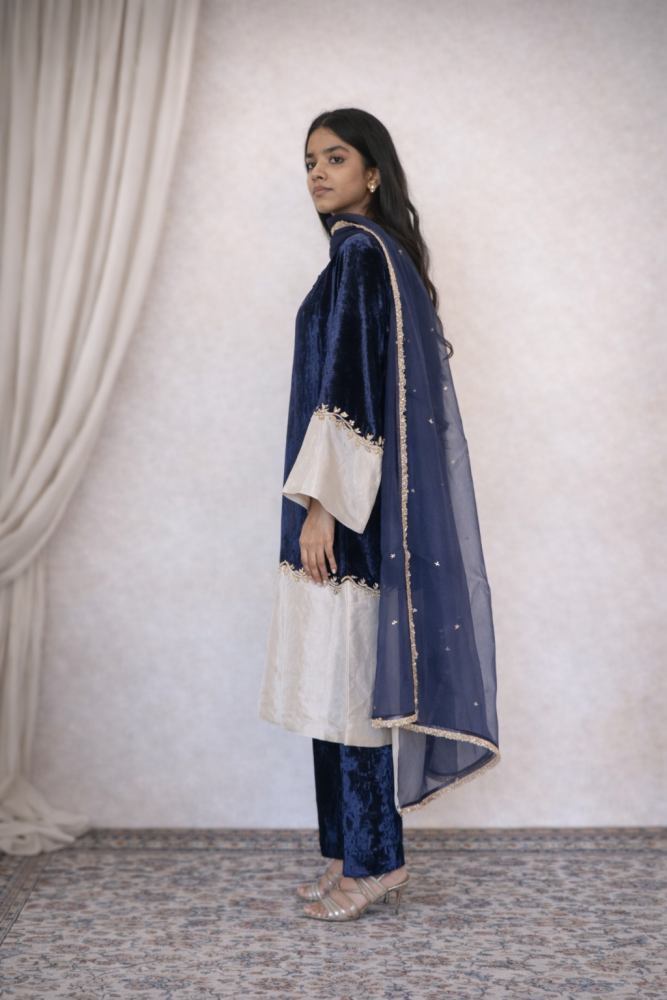 NAVY BLUE KURTA SET - Coord set