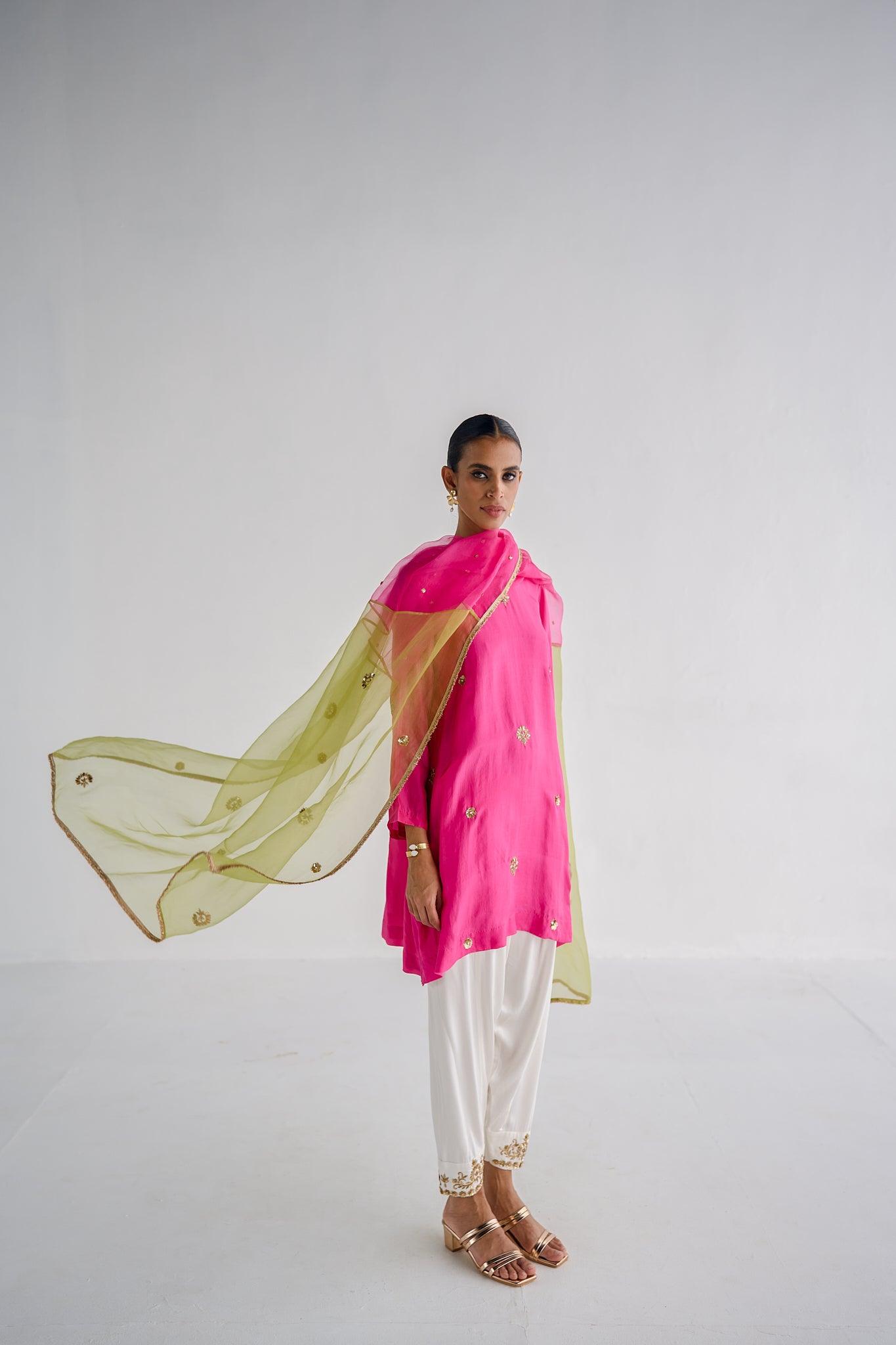 PINK SUIT - Esha Arora
