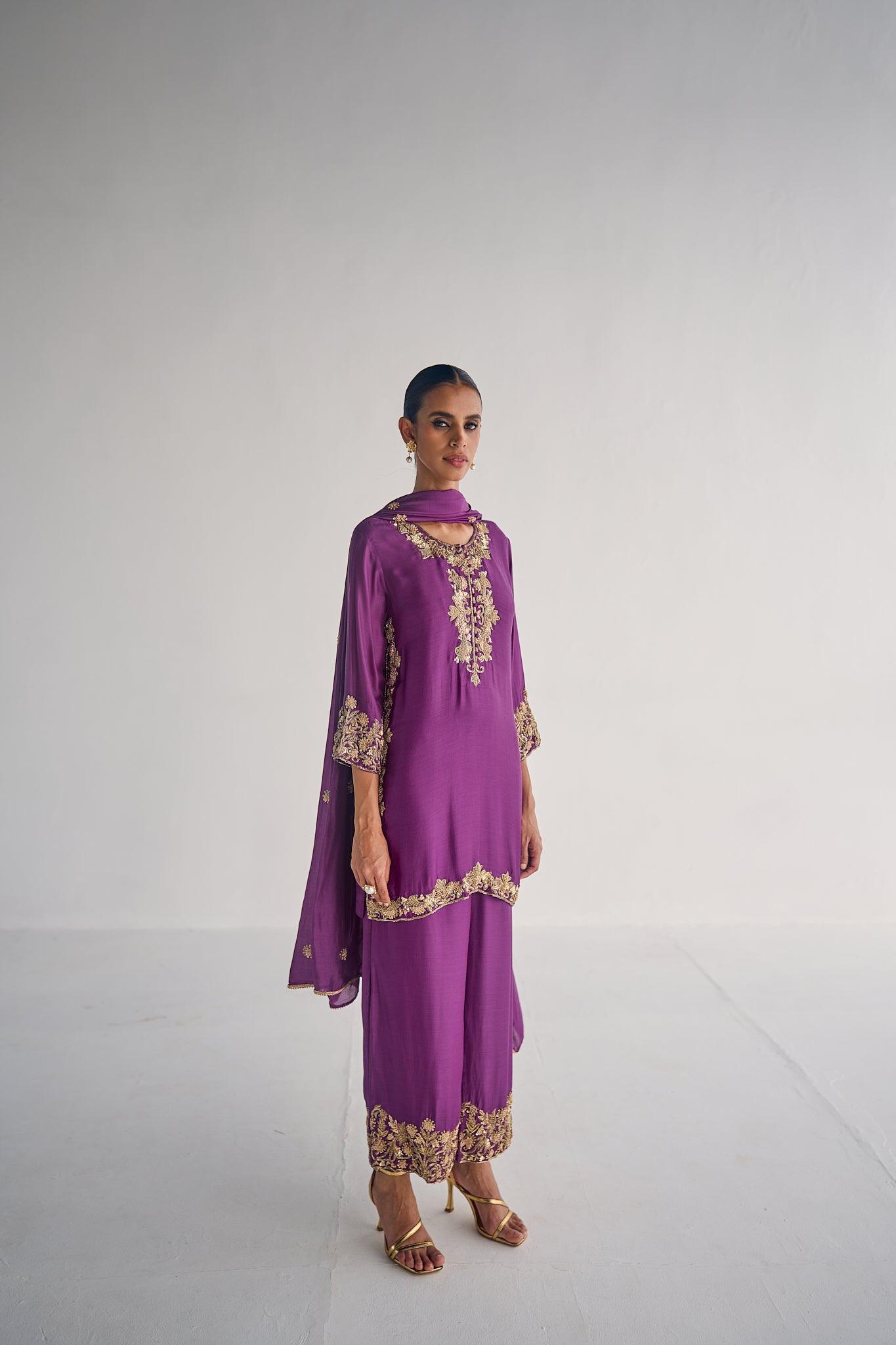 PURPLE SUIT - Esha Arora