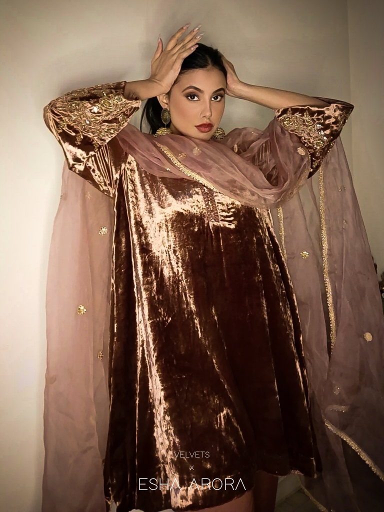 VELVET BROWN SUIT - Suit