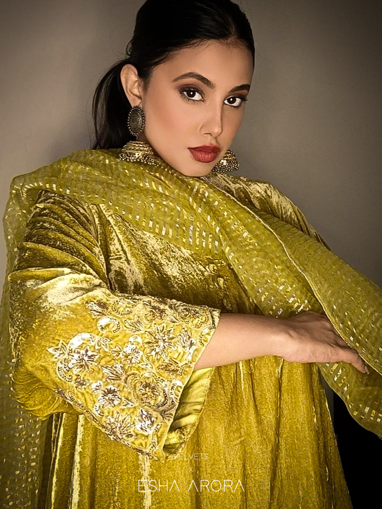 VELVET LIME GREEN SUIT - Suit