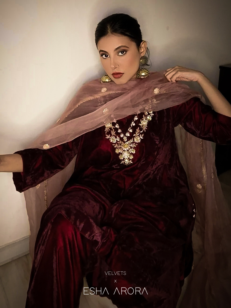 VELVET MAROON SUIT - Suit